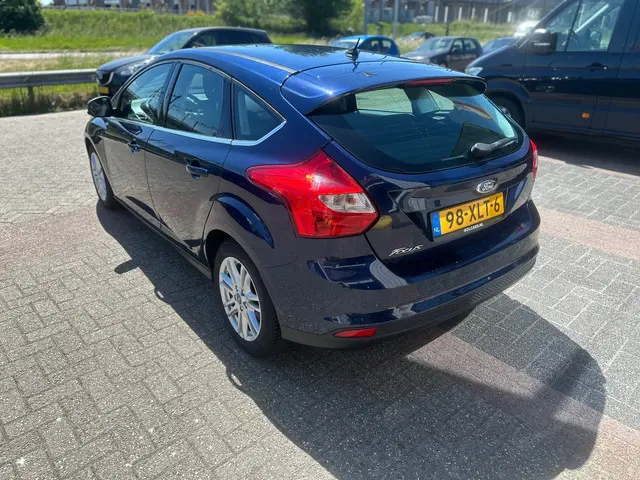 Ford Focus 1.6 TI-VCT Titanium 2012 Benzine 4