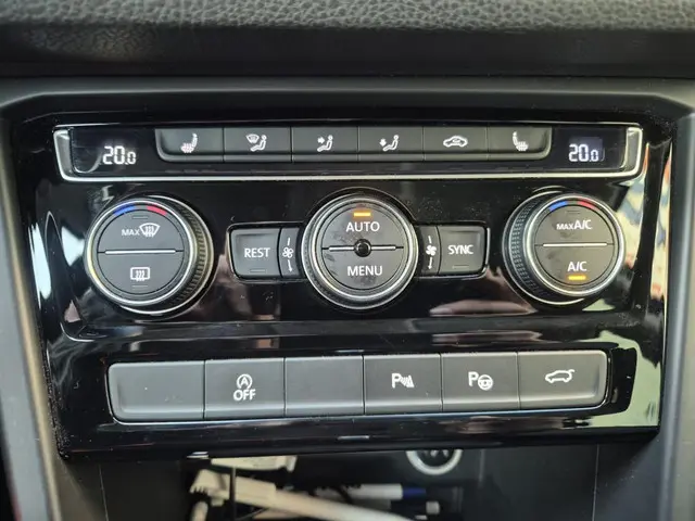 Volkswagen Touran 1.4 TSI Highline 7p 2017 Benzine 13