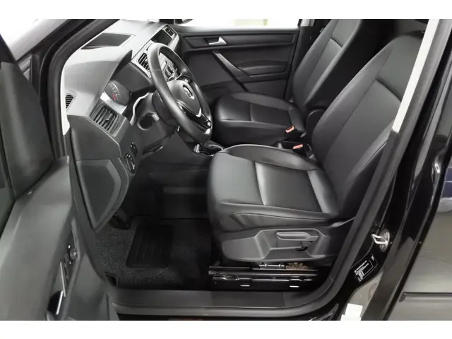 Volkswagen Caddy 1.4 TSi 125pk DSG Highline 2018 Benzine 18