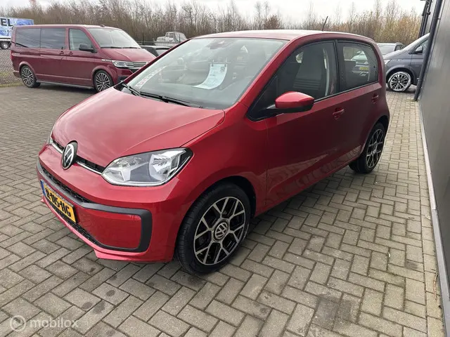 Volkswagen up! 1.0 2022 Benzine 2
