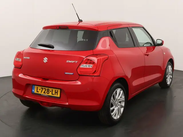 Suzuki Swift 1.2 Select Smart Hybrid 2021 Benzine 5