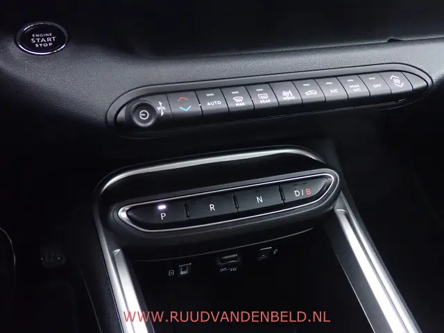 Jeep Avenger Altitude 54kWh 2024 Elektrisch 26