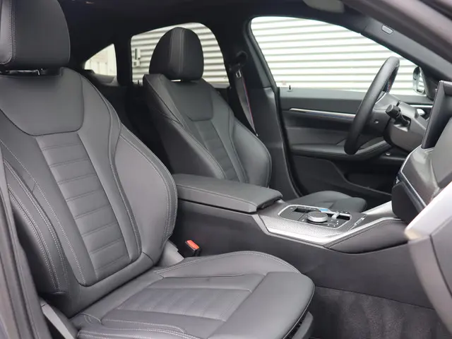 BMW i4 M50 2024 Elektrisch 8