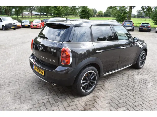 MINI Countryman Mini 1.6 Cooper Pepper 2016 Benzine 30