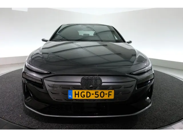 Audi A6 Avant e-tron S6 100 kWh 2025 Elektrisch 24