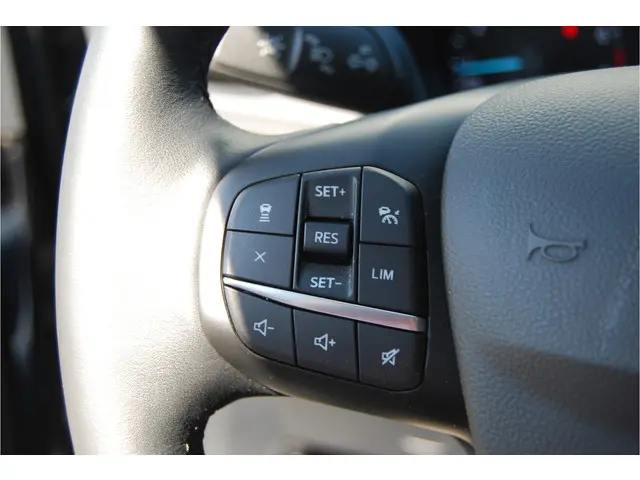 Ford Kuga 1.5 EcoBoost Titanium X 150PK 2020 Benzine 19