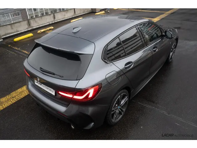 BMW 1 Serie 118d High Executive I M Sport 2021 Diesel 12