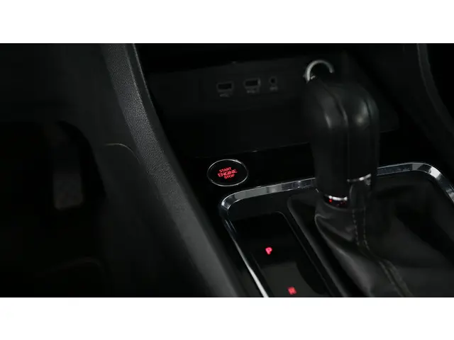 SEAT Ateca 1.4 EcoTSI 150pk Xcellence DSG 2017 Benzine 32