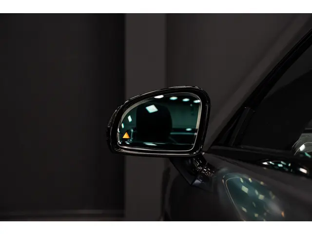 Mercedes-Benz SL AMG 63 2017 Benzine 13