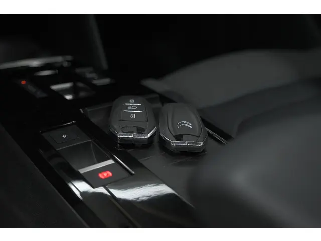 Citroën ë-C4 Shine 50 kWh 2022 Elektrisch 14