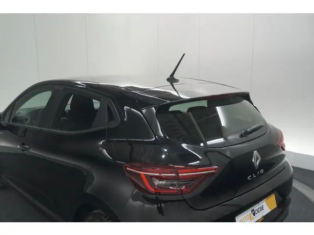 Renault Clio TCe 90 Zen 2022 Benzine 19