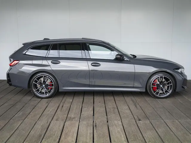 BMW 3 Serie Touring M340i xDrive 2024 Benzine 4