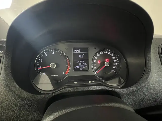 Volkswagen Polo 1.2 Easyline 2012 Benzine 12