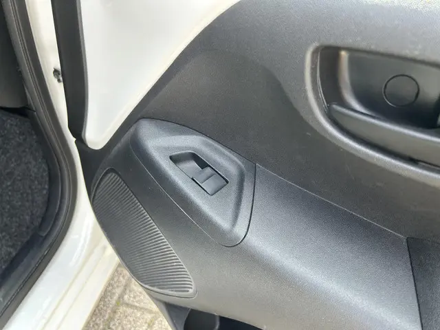 Peugeot 108 1.0 e-VTi Active 2019 Benzine 15
