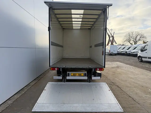 Peugeot Boxer 2.2 HDI 165PK 2024 Diesel 10
