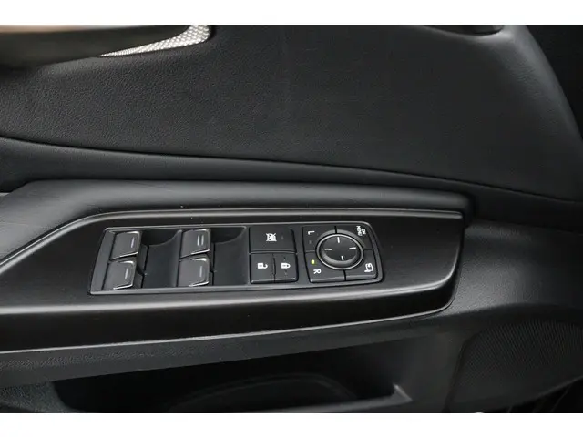 Lexus ES 300h President Line 2020 Hybride Benzine 26