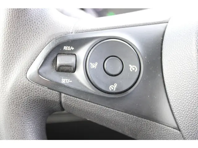Opel Combo 1.5D L1H1 Edition 2021 Diesel 28