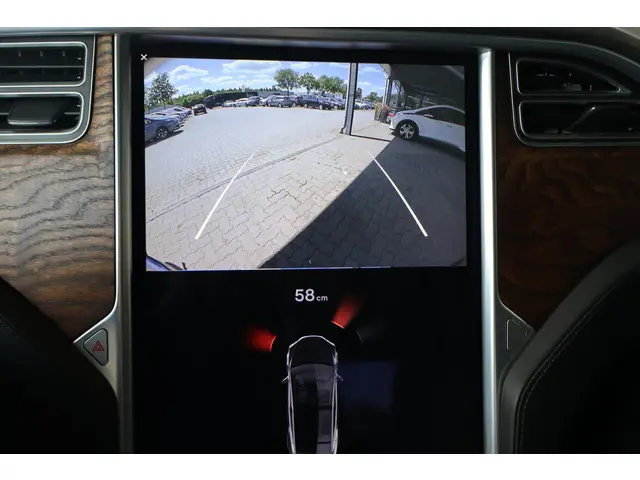 Tesla Model X 90D Base 6p. 2017 Elektrisch 8