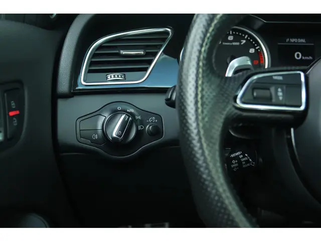 Audi RS4 AVANT 4.2 V8 FSI QUATTRO AUT. 2013 Benzine 31