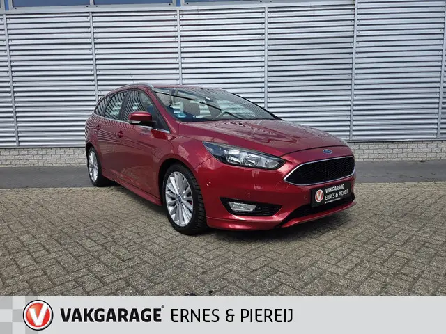 Ford Focus Wagon 1.0 ST LINE 2015 Benzine 8