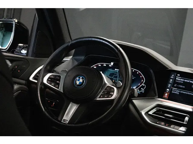 BMW X5 xDrive45e High Executive 2022 Hybride Benzine 38