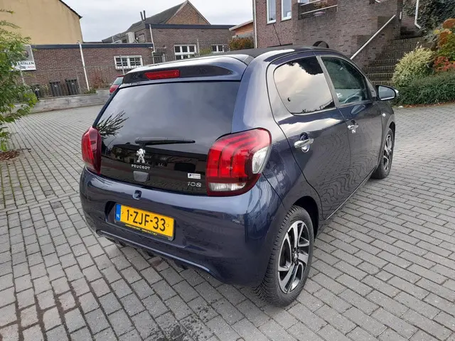 Peugeot 108 1.0 e-VTi Première Top 2015 Benzine 9