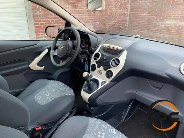 Ford Ka 1.2 Champions AIRCO LMV 2012 Benzine 9