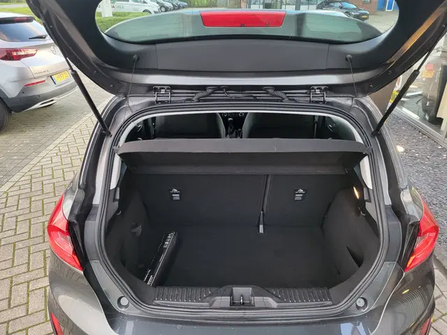 Ford Fiesta 1.1 Trend 2018 Benzine 8