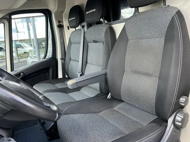 Fiat Ducato 35 2.3 MultiJet L2 H2 Automaat 9 2021 Diesel 28