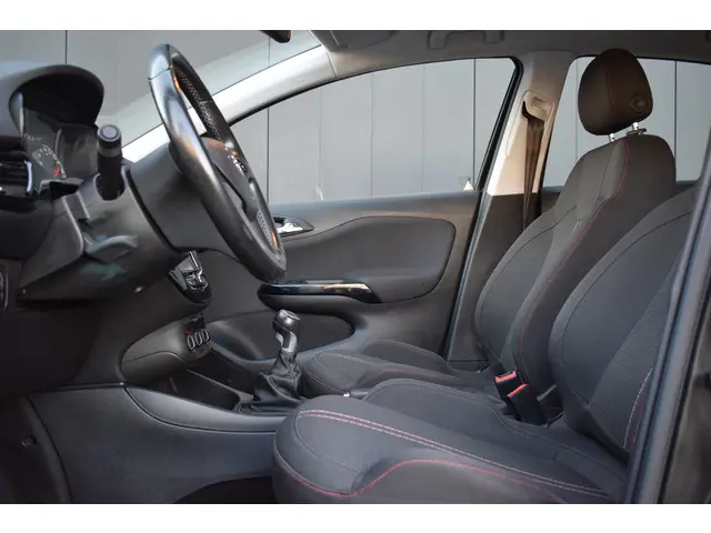 Opel Corsa 1.4 Online Edition 2017 Benzine 7