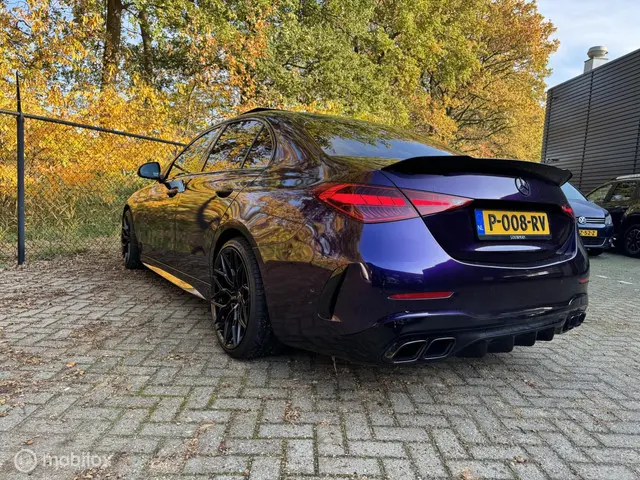 Mercedes-Benz C-Klasse 200 AMG Line 2022 Benzine 6