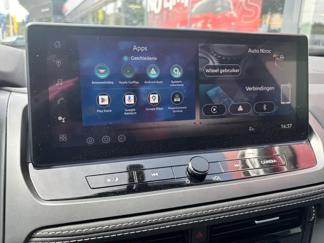 Nissan QASHQAI MHEV 140 MT N-Connecta 2025 Benzine 16