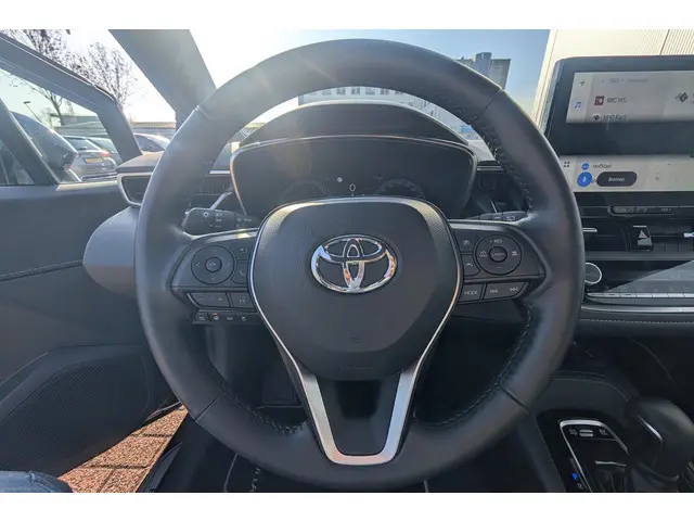 Toyota Corolla Hybrid 140 Dynamic 2024 Hybride Benzine 24