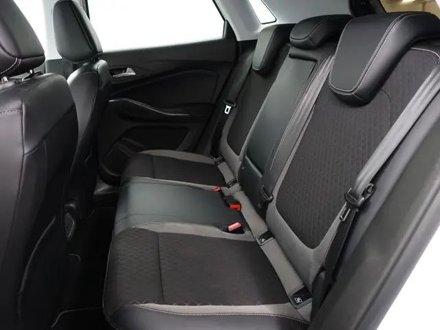 Opel Grandland X 1.2 Turbo Ultimate Aut- 2018 Benzine 23