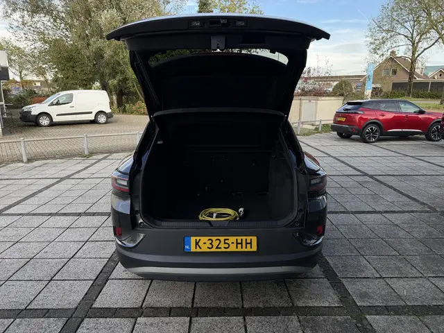 Volkswagen ID.4 First 77 kWh 2020 Elektrisch 17