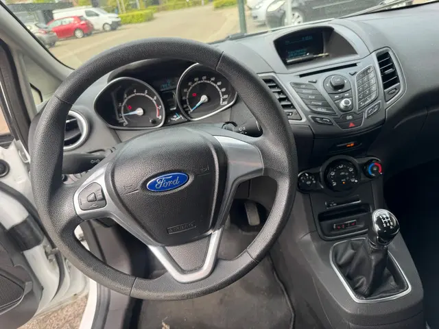 Ford Fiesta 1.0 Style Airco, Nieuwe APK 2013 Benzine 21