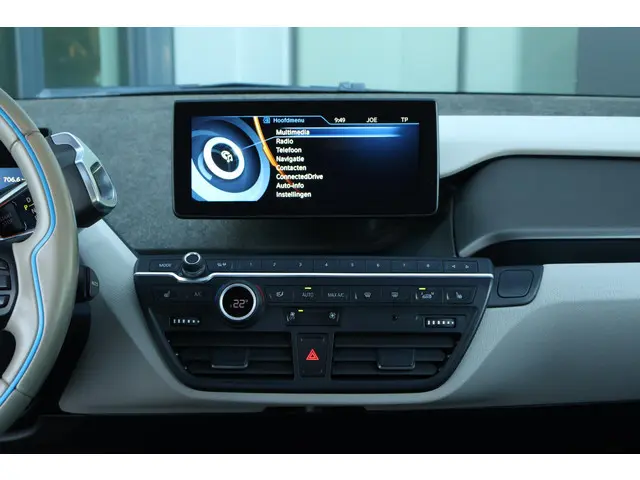 BMW i3 Basis Comfort 22 kWh 2015 Elektrisch 29