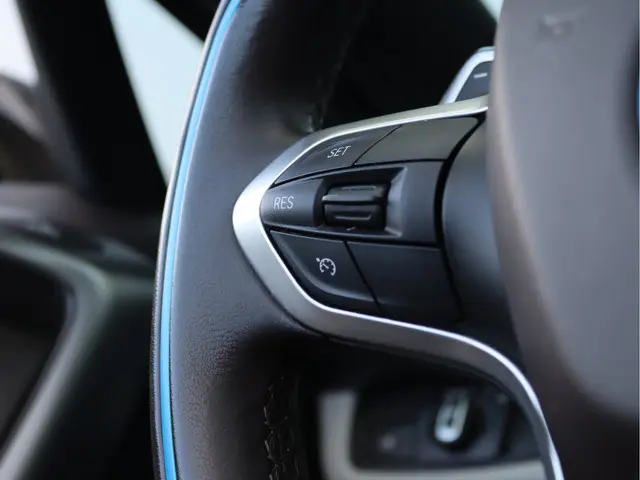 BMW i8 Roadster 1.5 2019 Hybride Benzine 44