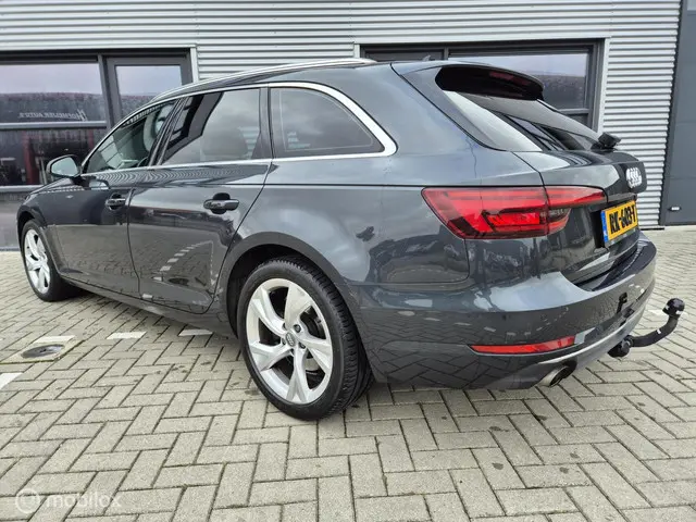 Audi A4 Avant 1.4 TFSI Sport Lease Edition 2018 Benzine 4