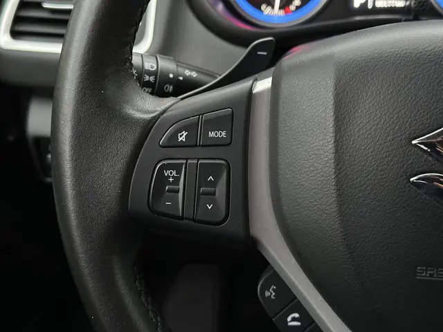 Suzuki S-Cross SX4 1.6 Exclusive 2015 Benzine 32