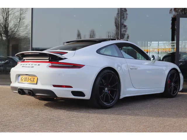 Porsche 911 3.0 CARRERA 4S PDK *BTW* 2017 Benzine 2