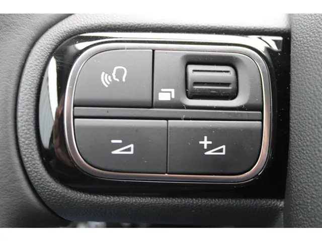 Citroën C3 1.2 PT 83pk MAX 2024 Benzine 24