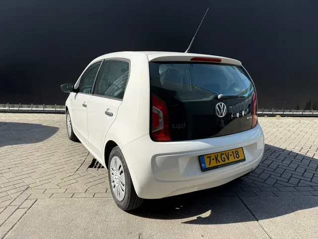 Volkswagen up! 2