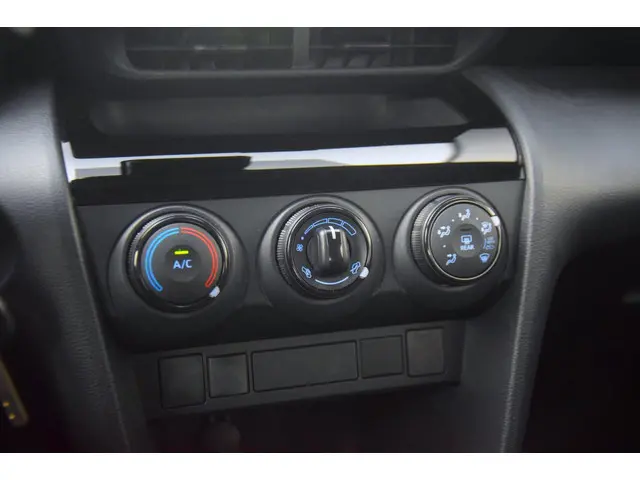 Toyota Yaris Cross 1.5 VVT-I Comfort 2023 Benzine 15