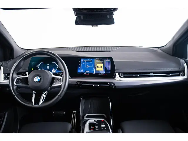 BMW 2 Serie Active Tourer 220i 2023 Benzine 3