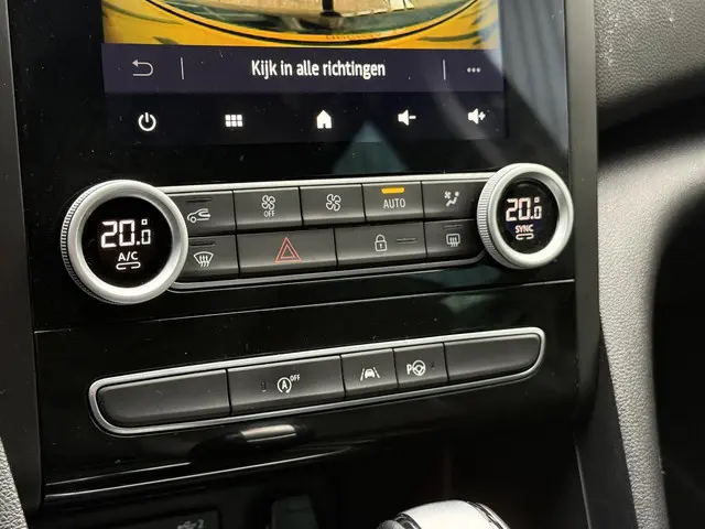 Renault Mégane Estate 1.3 TCe 140 Techno 2023 Benzine 23