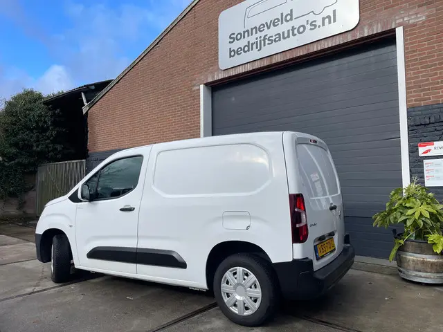 Opel Combo 1.5D EURO6, 76pk 2019 Diesel 4