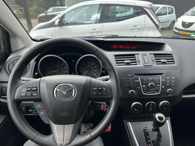 Mazda 5 2.5 aut 6 persoons 2013 Benzine 16