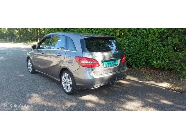 Mercedes-Benz B-Klasse 180 Ambition 2015 Benzine 8