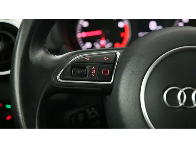 Audi A1 Sportback 1.0 TFSI 95pk Advance 2018 Benzine 21
